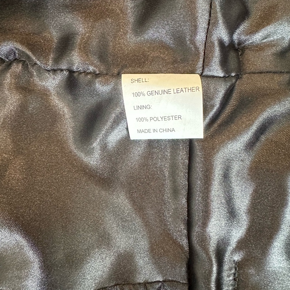 CAbi Black 100% Genuine Leather Vest - Picture 13 of 14